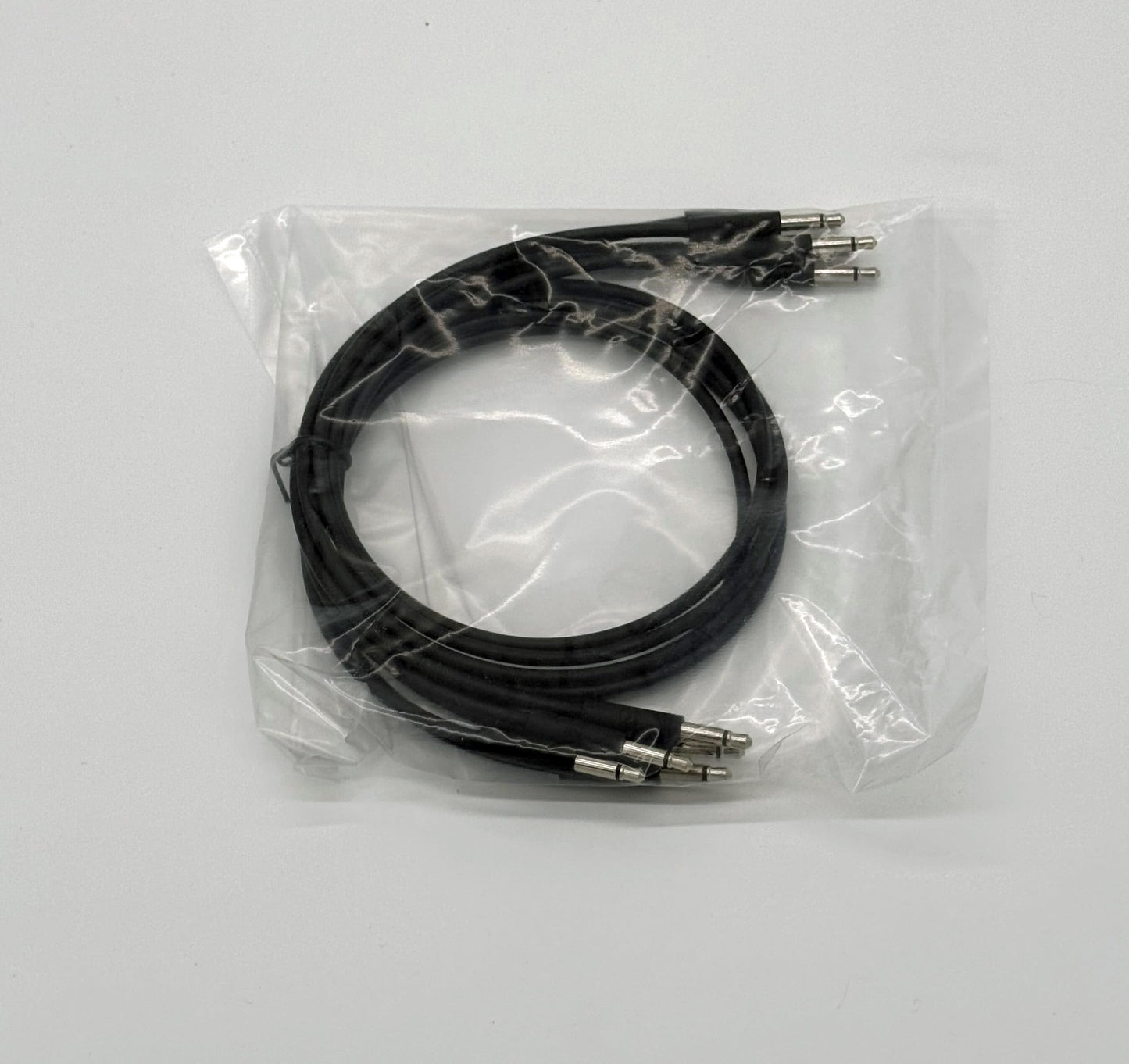 Luigi's Modular mPatch Mini Eurorack Patch Cables - Black 45 cm (18 in) 5 Pack