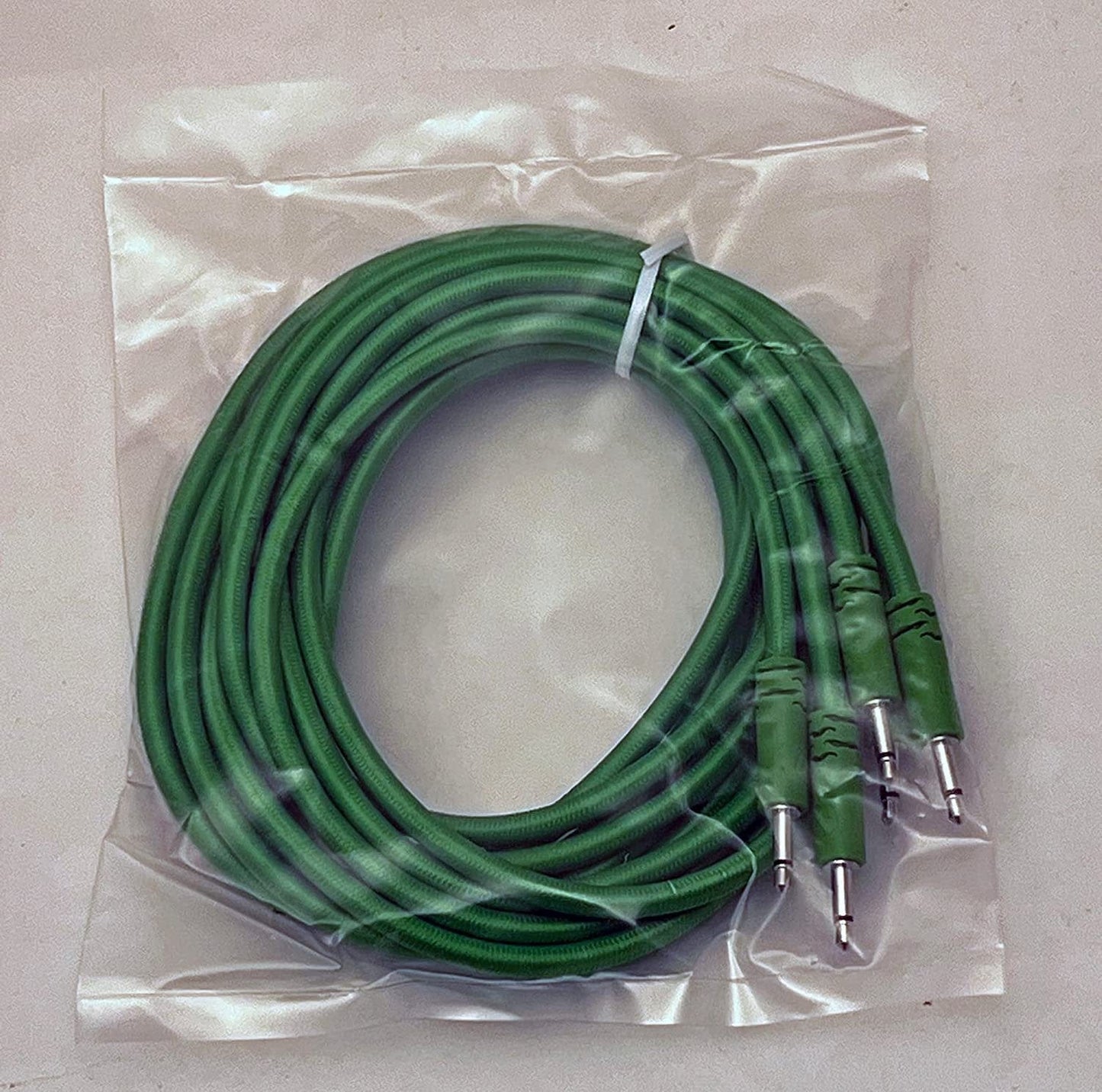 Luigis Modular Bucatini Braided Eurorack Patch Cables - Package of 5 Green Cables, 36" (90 cm)